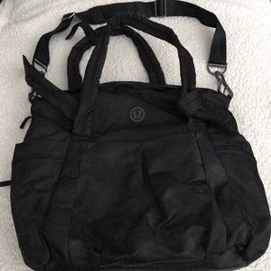 Lululemon Triumph Tote Bag